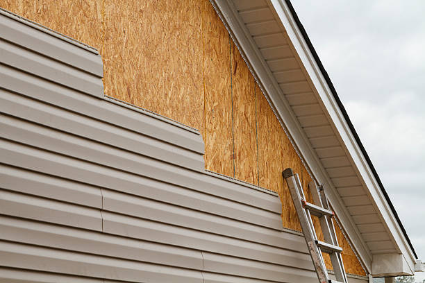 24/7 Emergency Siding Repair experts in Warrenville, IL